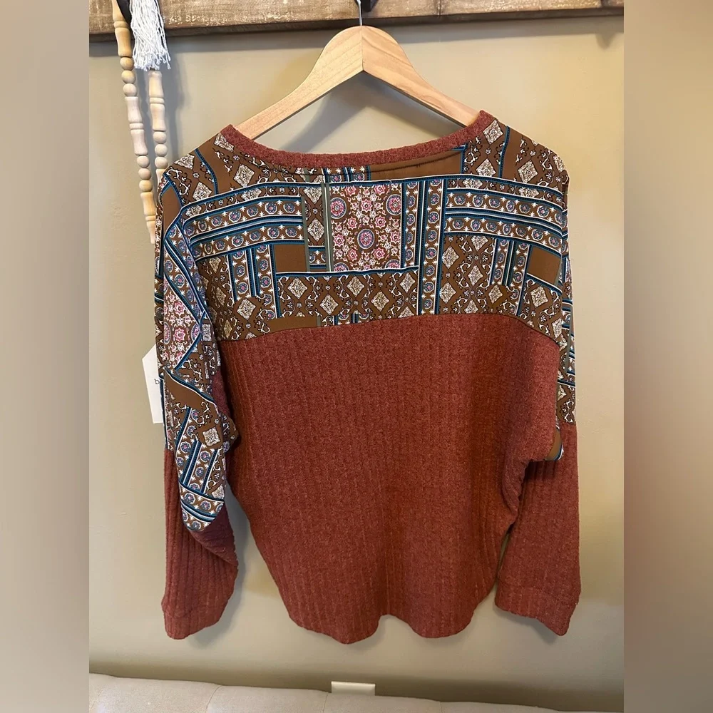 Maurices‎ Terracotta Knit Top with Patterned Detail - Picture 6 of 7
